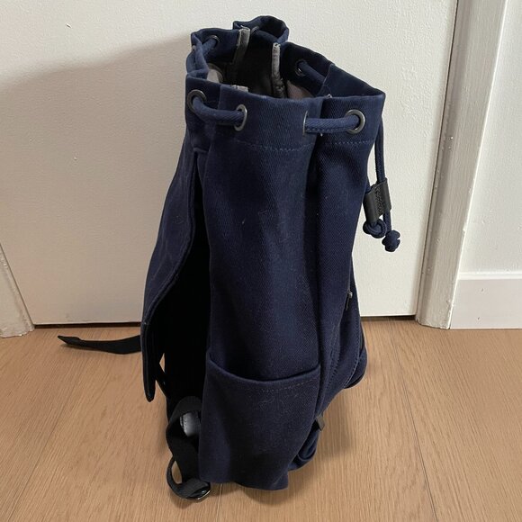 Everlane The Commuter Backpack - Navy - Picture 6 of 7